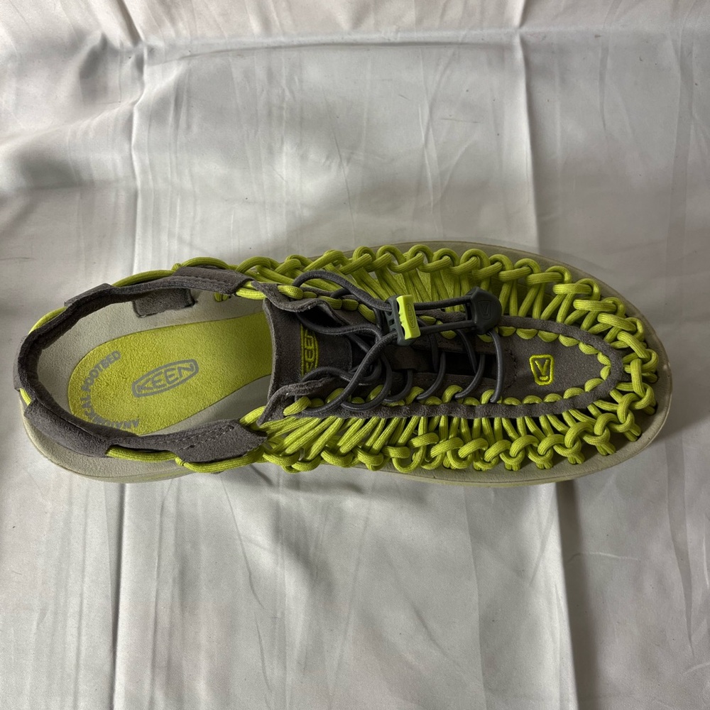 KEEN Womens Uneek Sandals Shoes US 8.5 - Picture 2 of 10